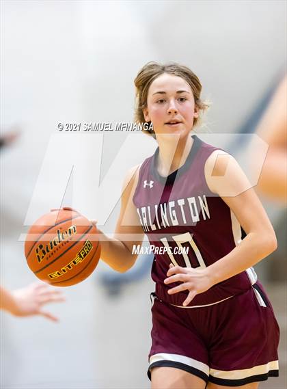 Thumbnail 3 in Lincoln Lutheran vs. Arlington photogallery.