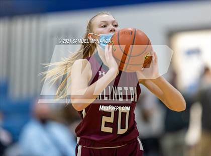 Thumbnail 3 in Lincoln Lutheran vs. Arlington photogallery.