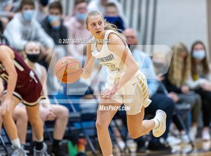 Thumbnail 2 in Lincoln Lutheran vs. Arlington photogallery.