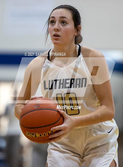 Thumbnail 3 in Lincoln Lutheran vs. Arlington photogallery.