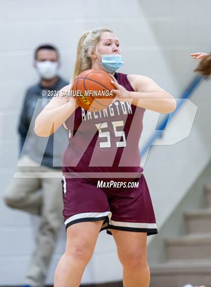 Thumbnail 1 in Lincoln Lutheran vs. Arlington photogallery.