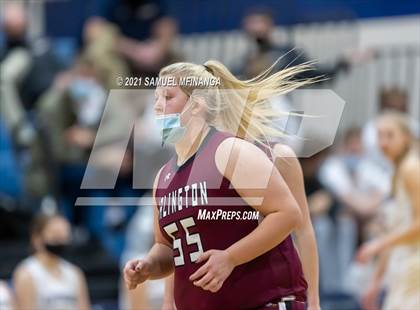 Thumbnail 2 in Lincoln Lutheran vs. Arlington photogallery.
