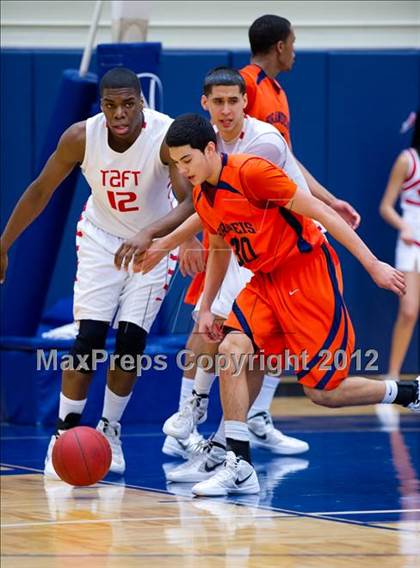 Thumbnail 2 in Brandeis @ Taft photogallery.