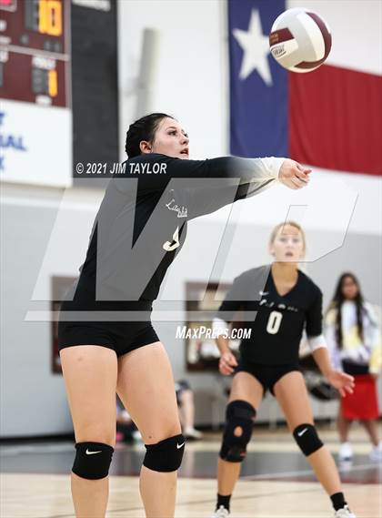 Thumbnail 1 in Perrin-Whitt vs Graford (PoolvilleTournament) photogallery.