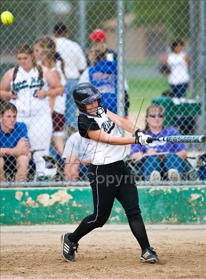 Thumbnail 1 in Lehi vs Riverton (5A State Tournament) photogallery.