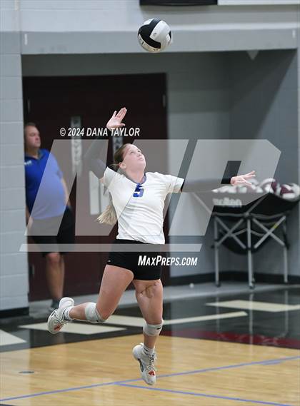 Thumbnail 3 in Lipan vs Weatherford Christian (Poolville Tournament) photogallery.