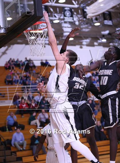 Thumbnail 1 in Burke @ Lincoln Northeast photogallery.