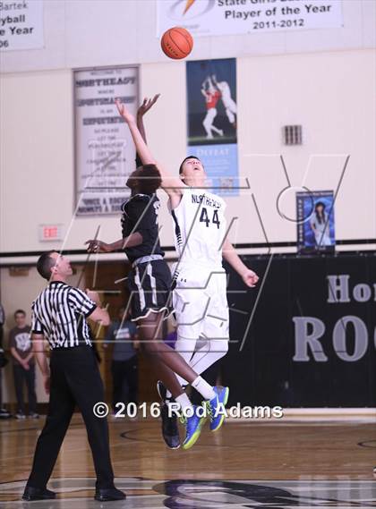 Thumbnail 1 in Burke @ Lincoln Northeast photogallery.