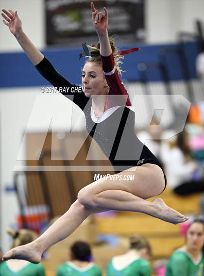 Thumbnail 1 in CHSAA 4A State Prelim photogallery.