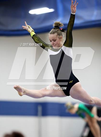 Thumbnail 3 in CHSAA 4A State Prelim photogallery.