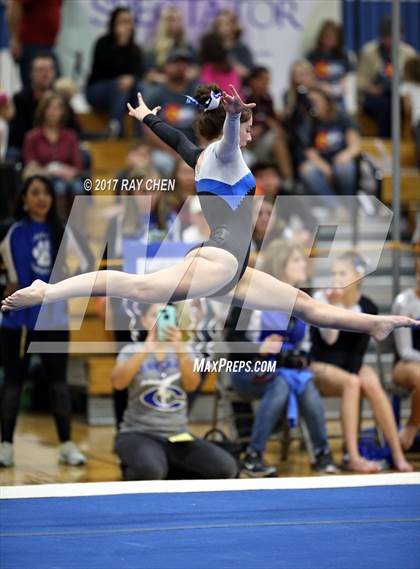 Thumbnail 3 in CHSAA 4A State Prelim photogallery.
