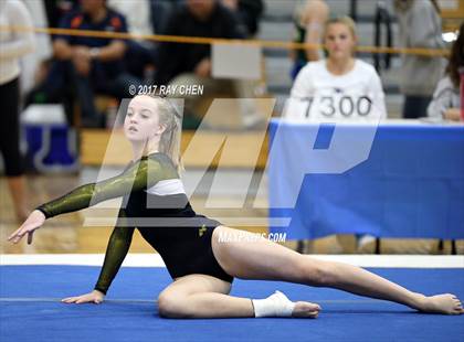 Thumbnail 3 in CHSAA 4A State Prelim photogallery.