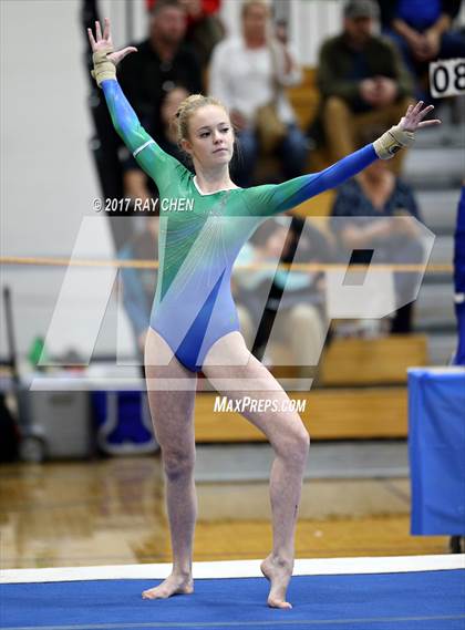 Thumbnail 1 in CHSAA 4A State Prelim photogallery.