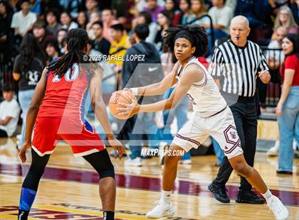 Thumbnail 1 in Fort Bend Dulles vs. Deer Park (McDonald's Texas Invitational) photogallery.