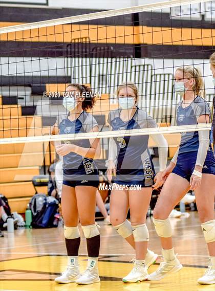 Thumbnail 1 in Gardner-Edgerton @ Olathe West photogallery.
