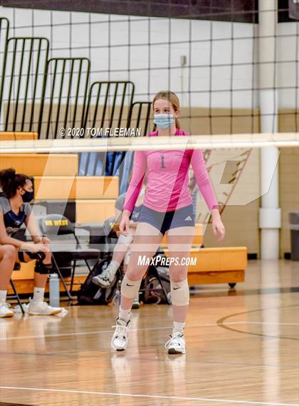 Thumbnail 1 in Gardner-Edgerton @ Olathe West photogallery.