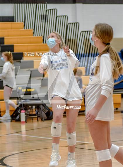 Thumbnail 2 in Gardner-Edgerton @ Olathe West photogallery.