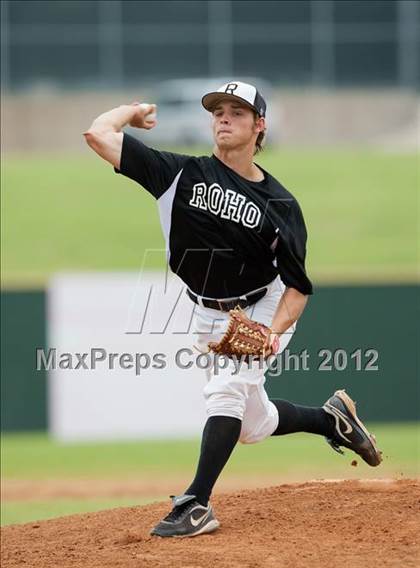 Thumbnail 2 in Rider @ Hebron photogallery.