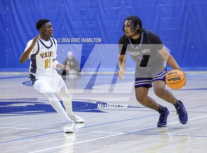 Thumbnail 1 in St. Bernard vs. Manual Arts (4th Annual Wiseburn-DaVinci Holiday Classic Tournament) photogallery.
