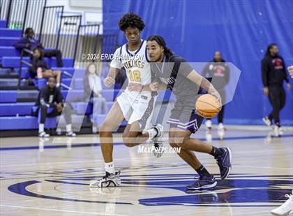 Thumbnail 2 in St. Bernard vs. Manual Arts (4th Annual Wiseburn-DaVinci Holiday Classic Tournament) photogallery.