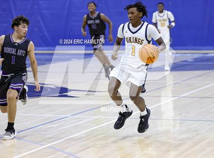 Thumbnail 3 in St. Bernard vs. Manual Arts (4th Annual Wiseburn-DaVinci Holiday Classic Tournament) photogallery.