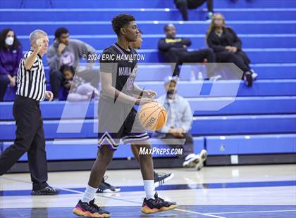 Thumbnail 3 in St. Bernard vs. Manual Arts (4th Annual Wiseburn-DaVinci Holiday Classic Tournament) photogallery.