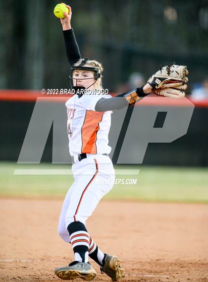 Thumbnail 3 in Oak Grove @ North Davidson photogallery.