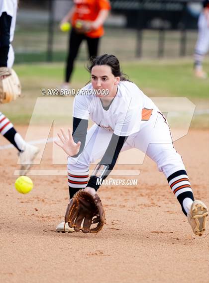 Thumbnail 1 in Oak Grove @ North Davidson photogallery.