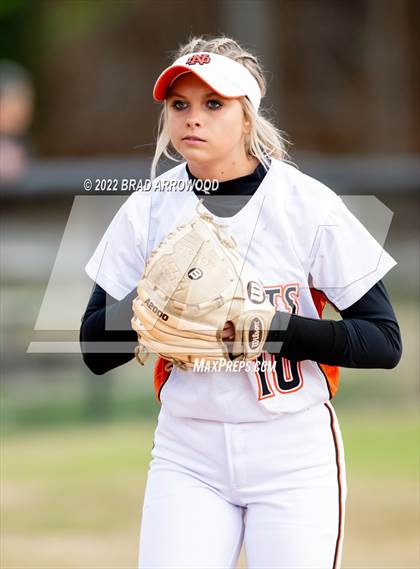 Thumbnail 1 in Oak Grove @ North Davidson photogallery.