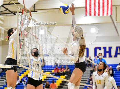 Thumbnail 1 in West Covina @ Charter Oak photogallery.