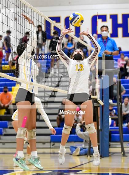 Thumbnail 3 in West Covina @ Charter Oak photogallery.
