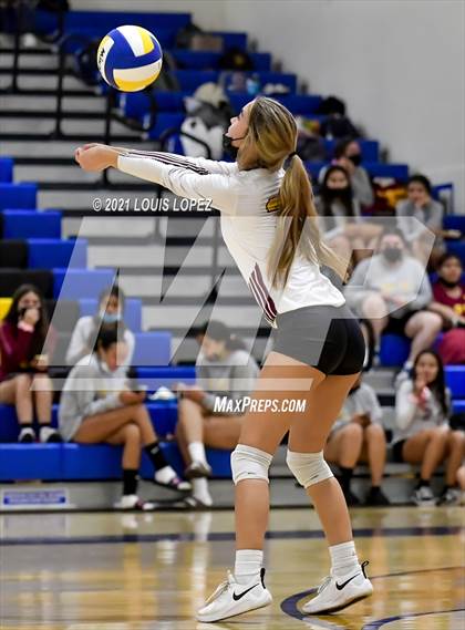 Thumbnail 3 in West Covina @ Charter Oak photogallery.