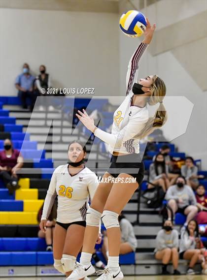 Thumbnail 1 in West Covina @ Charter Oak photogallery.