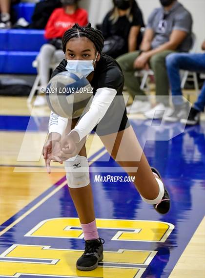Thumbnail 3 in West Covina @ Charter Oak photogallery.