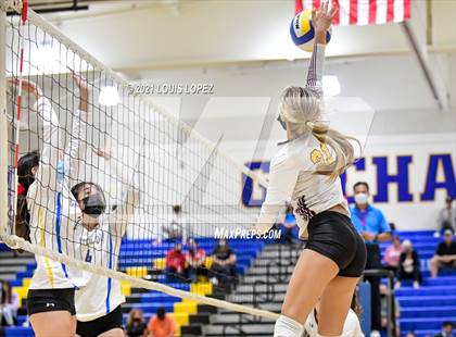Thumbnail 1 in West Covina @ Charter Oak photogallery.