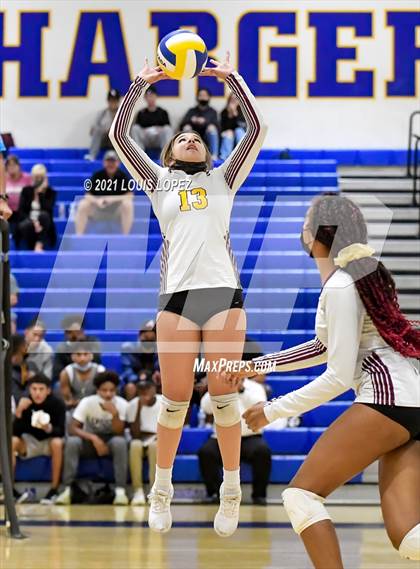 Thumbnail 3 in West Covina @ Charter Oak photogallery.
