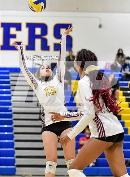 Thumbnail 3 in West Covina @ Charter Oak photogallery.