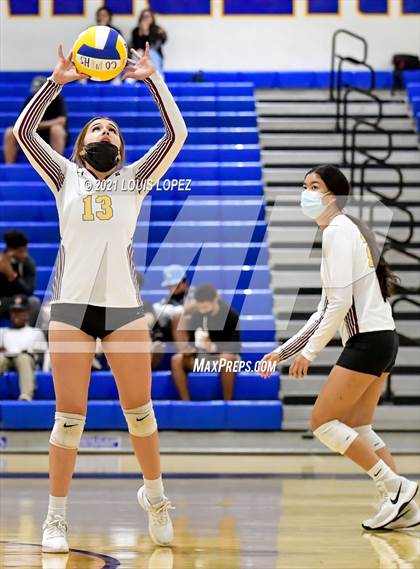 Thumbnail 1 in West Covina @ Charter Oak photogallery.