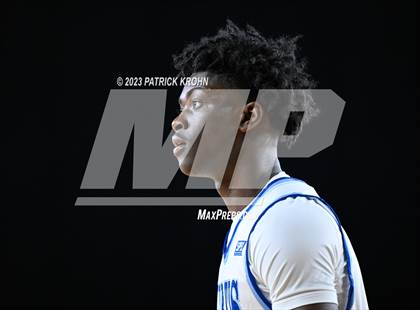 Thumbnail 3 in Federal Way vs. Curtis (WIAA 4A Semifinal) EDITORIAL photogallery.