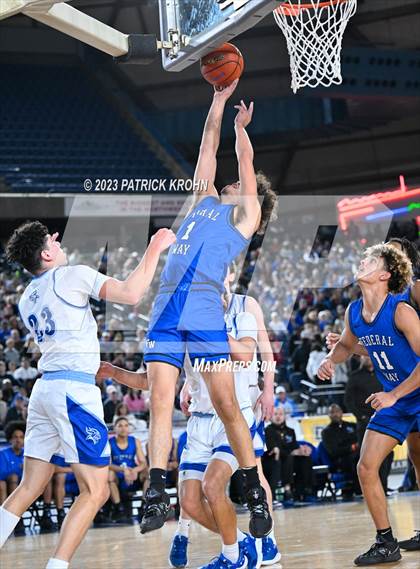 Thumbnail 3 in Federal Way vs. Curtis (WIAA 4A Semifinal) EDITORIAL photogallery.