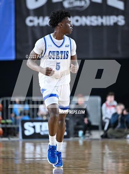 Thumbnail 1 in Federal Way vs. Curtis (WIAA 4A Semifinal) EDITORIAL photogallery.
