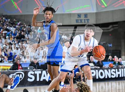 Thumbnail 3 in Federal Way vs. Curtis (WIAA 4A Semifinal) EDITORIAL photogallery.