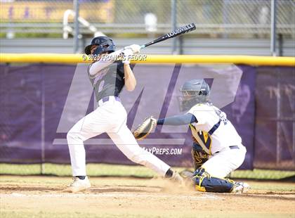 Thumbnail 3 in Lennard @ Alonso (Saladino) photogallery.