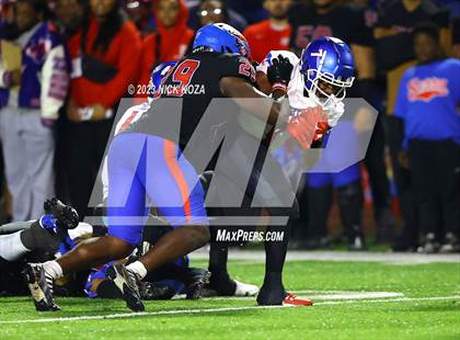 Thumbnail 1 in Los Alamitos vs. Serra (CIF SS D2 Playoffs) photogallery.