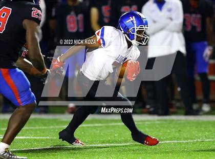 Thumbnail 2 in Los Alamitos vs. Serra (CIF SS D2 Playoffs) photogallery.