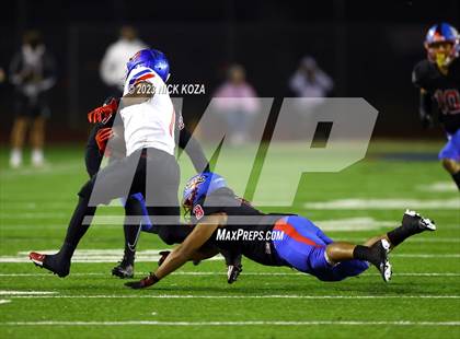 Thumbnail 3 in Los Alamitos vs. Serra (CIF SS D2 Playoffs) photogallery.