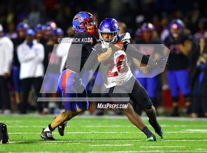 Thumbnail 2 in Los Alamitos vs. Serra (CIF SS D2 Playoffs) photogallery.