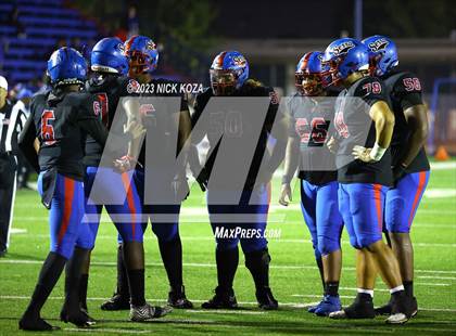 Thumbnail 3 in Los Alamitos vs. Serra (CIF SS D2 Playoffs) photogallery.