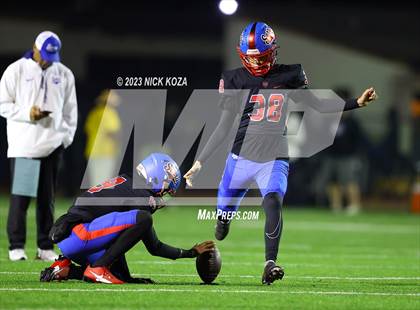 Thumbnail 2 in Los Alamitos vs. Serra (CIF SS D2 Playoffs) photogallery.