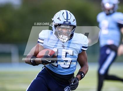 Thumbnail 3 in Chicago Mt. Carmel vs Belleville East (IHSA 8A Second Round) photogallery.